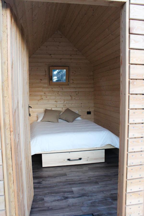 Hiška-Glamping Hotel Ajdovščina Eksteriør billede